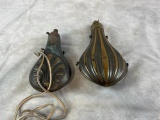 2 Powder Flasks