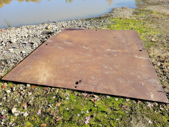 7/8'' x 10 1/2' x 12' road plate