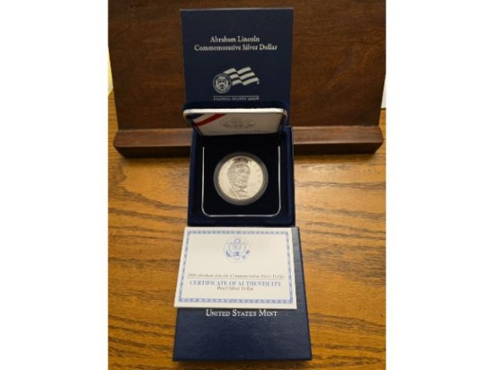 2009 LINCOLN SILVER DOLLAR IN HOLDER PF