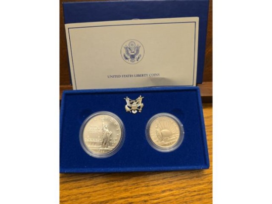 1986 STATUE OF LIBERTY 2-COIN SET IN HOLDER BU