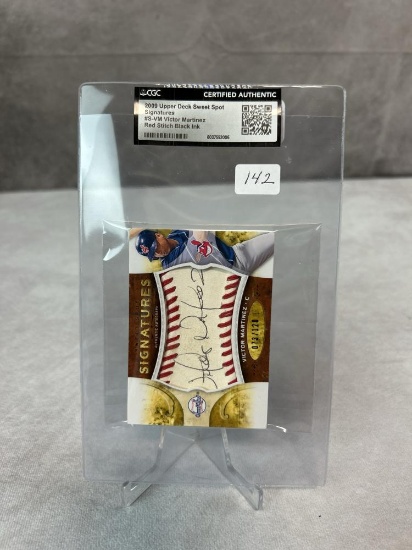2009 Upper Deck Sweet Spot Victor Martinez Red Stitch Auto