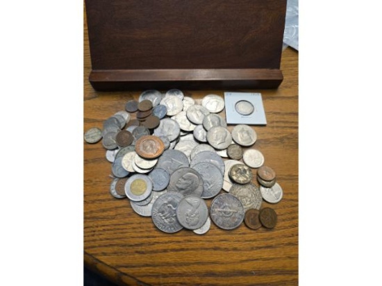 LOT OF MISC COINS INCLUDING CANADIAN SILVER DOLLAR