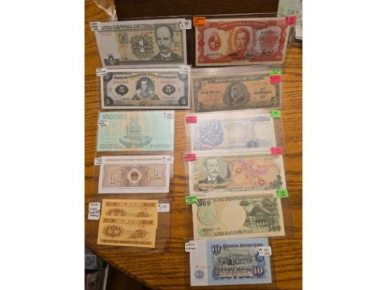 LOT OF 13 WORLD NOTES