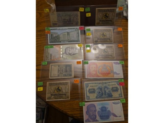 LOT OF 14 WORLD NOTES