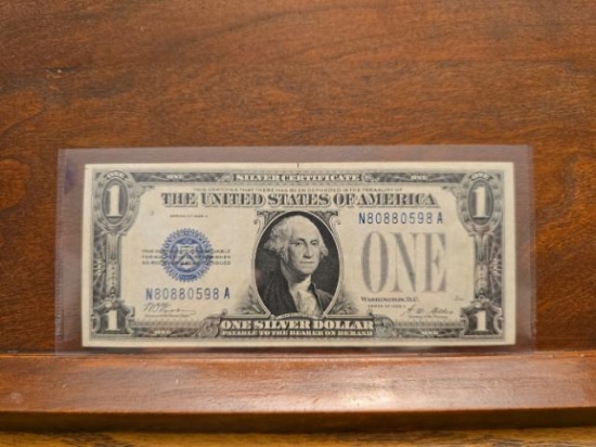 1928A $1. FUNNY BACK SILVER CERTIFICATE SERIAL # N80880598A AU+