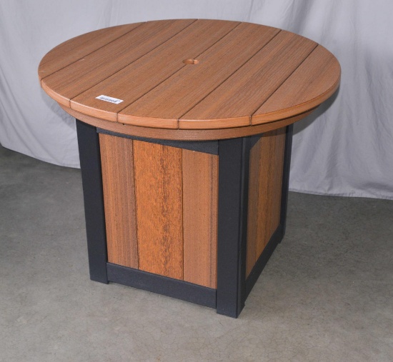 Round Table
