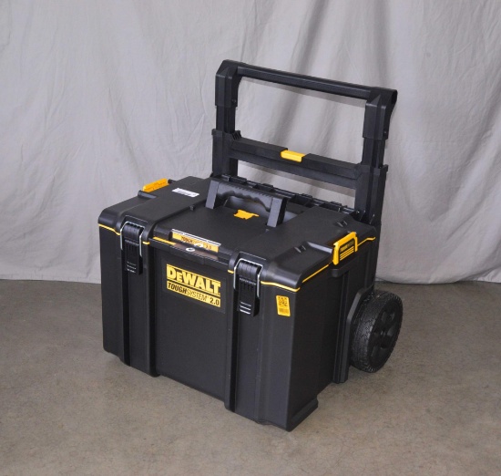 Dewalt Rolling Tool Box