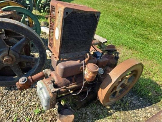 Witte hit & miss pump jack engine