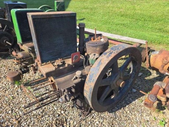 Fairbanks hit & miss pump jack engine