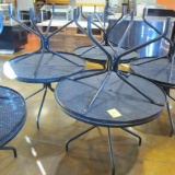 round patio tables