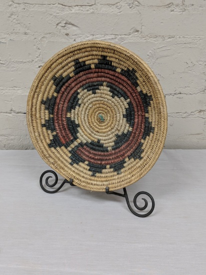 Navajo Basket with Stand