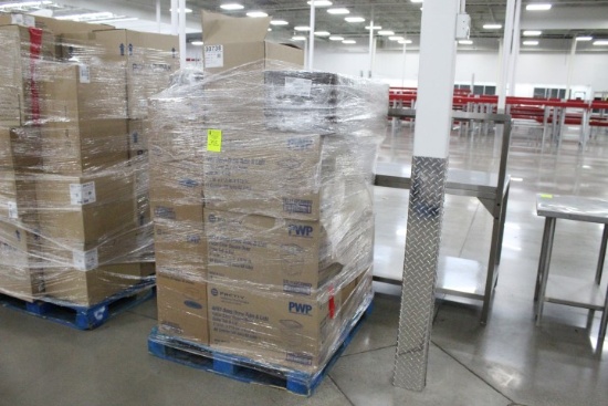 Pallet Of Food Service Items. Plastic Tubs, Lids, Cake Bases, More