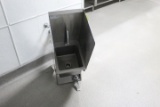 Knee Operated Hand Sink. 12x15x37