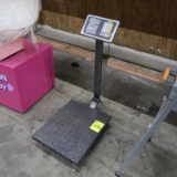 floor scale, working condition unknown
