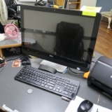 Dell desktop computer w/ keyboard & mouse