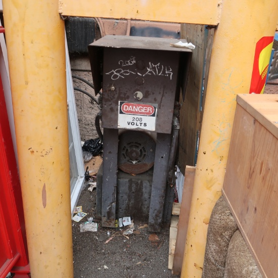 hydraulics & controls for trash compactor: no bin