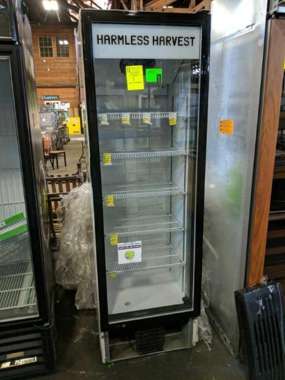 Single door beverage cooler