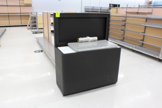 End Cap Display. 4' wide, 5' tall.