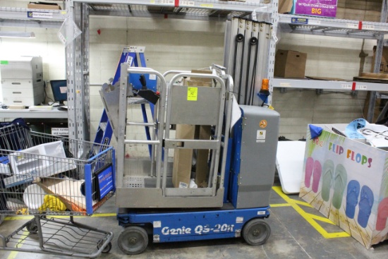 Genie Lift. Year 2012. - Model # QS-20 - Serial # QS13-1141