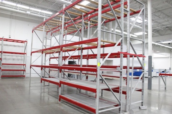 Pallet Racking. 3 Sections, 14'x44" Uprights, 90" Beams