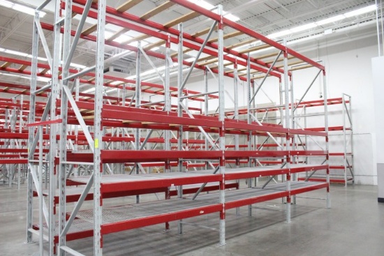 Pallet Racking. 3 Sections, 14'x44" Uprights, 90" Beams