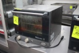 Cadco Tabletop Oven. 120 Volt - Model # XAF003 - Serial # 2014A0003008