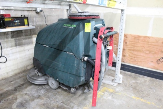 Nobles Floor Scrubber. W/ Built In Charger, 2121 Hours Of Use, Year 2012 - Model # HF2-V4-TN  24-20
