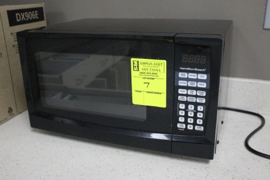 Hamilton Beach Microwave. 120 Volt