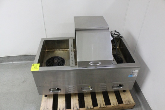 Crown Verity 3 Burner Cooker with Steamer Top. 240 volt. - Model # CV3WHS - Serial # CVHS  002353