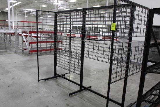 Wire Display. 8' long