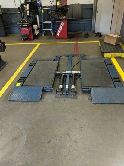 Challenger pad lift