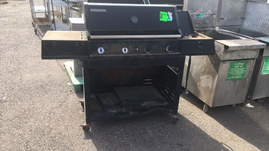 Brinkman Propane Grill W/ Side Burner