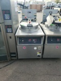 BKI Pressure Fryer