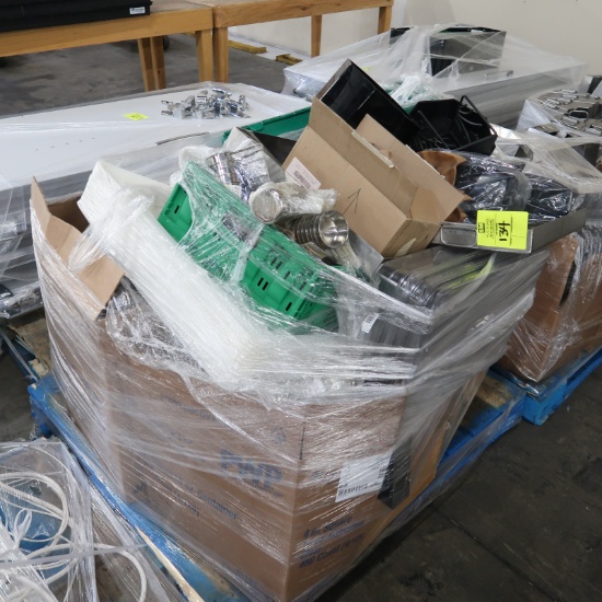 pallet of misc: stainless & plastic pans, stainless scoops,