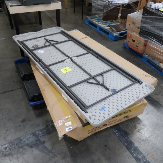 pallet of misc: plastic-top folding table, lawn & garden chair