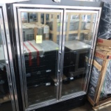 Hussmann 2-door freezer, self-contained