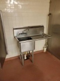 Stainless steel single compartment sink