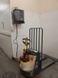 Crown Electric Pallet Jack W/ GNB Charger