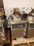 BKI Pressure Fryer