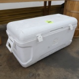 Igloo Maxcold ice chest