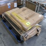 pallet of assorted lawn & garden furniture