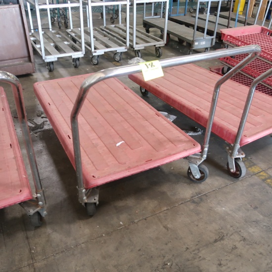 low flat cart, steel frame w/ plastic top