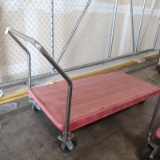 low flat cart, steel frame w/ plastic top