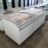 AHT freezer showcase