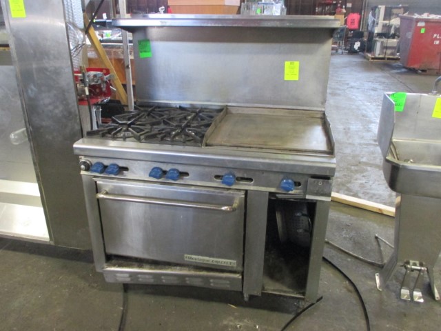 Garland oven with griddle top Online Government Auctions of