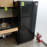 Frigidaire refrigerator/freezer