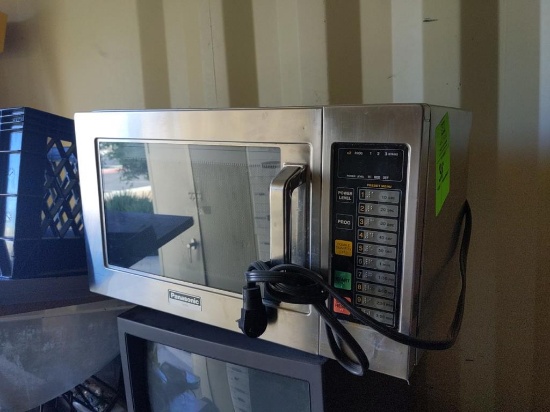 Panasonic 1000 commercial microwave