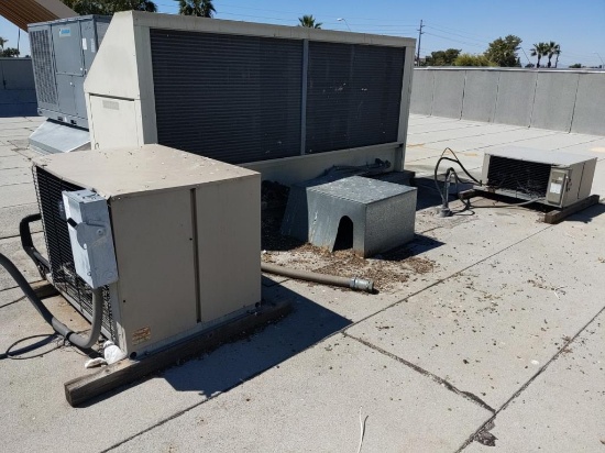 Rooftop refrigeration units