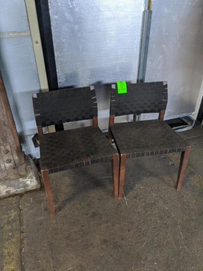 Armless chairs