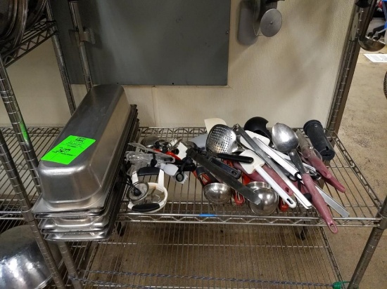 Assorted smallwares and inserts